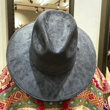 Cargar imagen en el visor de la galería, Sombrero Gamuza