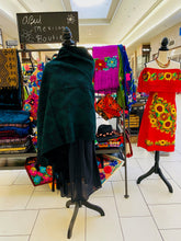 Load image into Gallery viewer, Shawls/Rebozo
